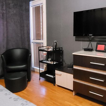 New York - Guest Room Near The Airport, Transport Possibility Σόφια Εξωτερικό φωτογραφία